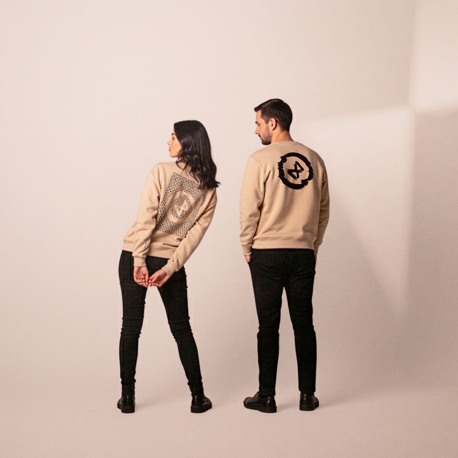 Sweat Unisexe "Faction" – Coton bio sand | AIONQUEST